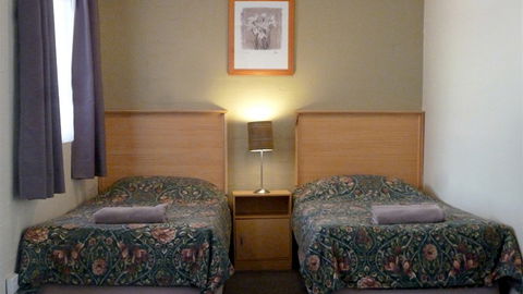 BEST WESTERN Balan Village Motel Nowra - Accommodation Nelson Bay 9