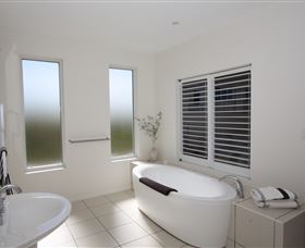 Saltwater Sunrise - Accommodation Nelson Bay 2