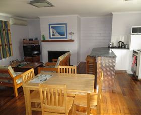 Orford Prosser Holiday Units - Accommodation Nelson Bay 5