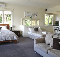 Belton House - Accommodation Nelson Bay