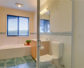 Carol's B&B - Accommodation Nelson Bay 4