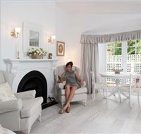 White Dove Cottage Bed and Breakfast - Accommodation Nelson Bay