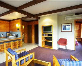 Edge Of The Bay Resort - Accommodation Nelson Bay 4