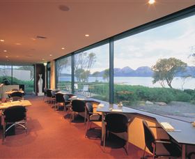 Edge Of The Bay Resort - Accommodation Nelson Bay 5