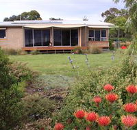 Beach and Boat Accommodation - Accommodation Nelson Bay