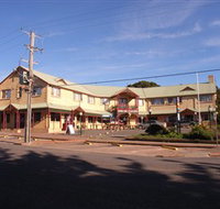 Parer's King Island Hotel - Accommodation Nelson Bay
