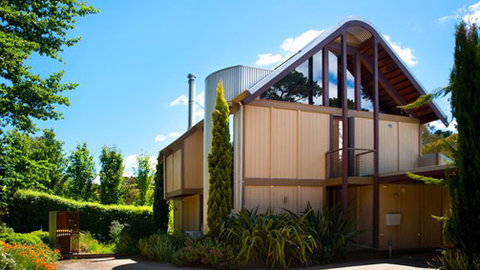 Hepburn Spa Pavilions - Saffron - Accommodation Nelson Bay 4