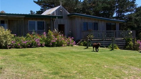 Clifton Beach Lodge - Accommodation Nelson Bay 0