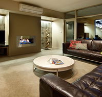 Mineral Spa Villas - Accommodation Nelson Bay