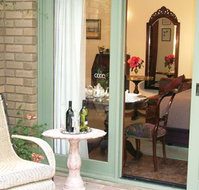Forlonge Bed  Breakfast