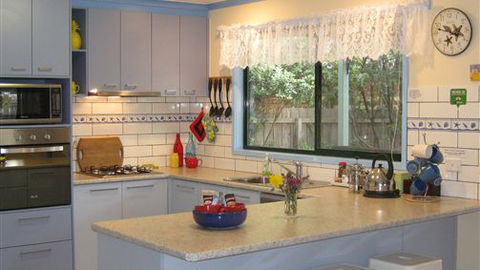 Bells By The Beach Holiday House Ocean Grove - Accommodation Nelson Bay 2