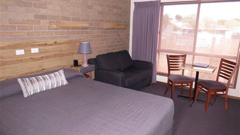 AAT 28 Goldsmith Hotel - Accommodation Nelson Bay 3