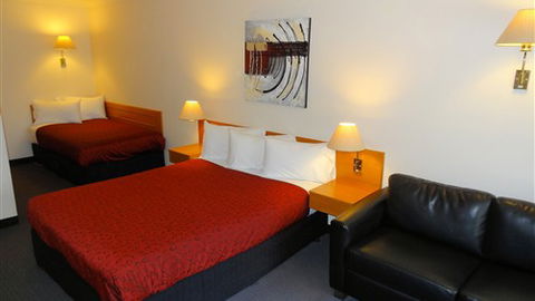 Hermitage Motor Inn - Accommodation Nelson Bay 6