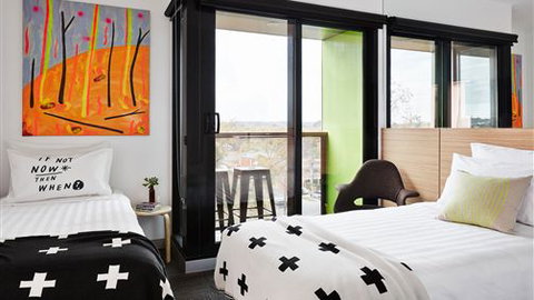 The Schaller Studio - Accommodation Nelson Bay 2