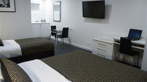 Hamilton Lonsdale Motel - Accommodation Nelson Bay 2