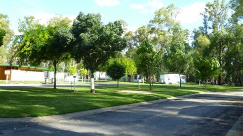 Barham Caravan & Tourist Park - Accommodation Nelson Bay 1
