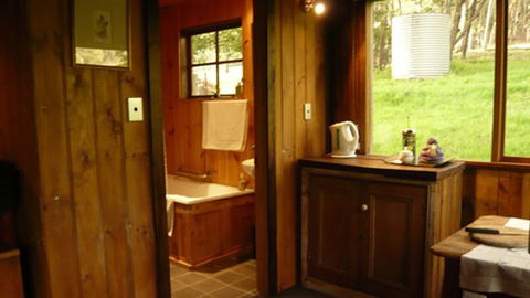 Braeside Mount Macedon Country Retreat And Bed & Breakfast - Accommodation Nelson Bay 0