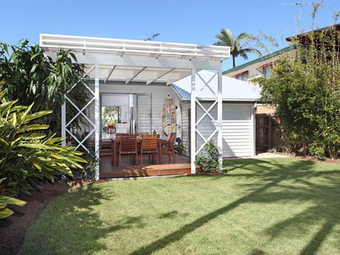 Corporate Beach House - Accommodation Nelson Bay 0