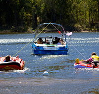 Lake Dyer - Accommodation Nelson Bay