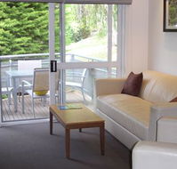 Kunala Chalet - Pinnacle Valley Resort - Accommodation Nelson Bay
