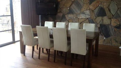 Jacks Villa - Accommodation Nelson Bay 2