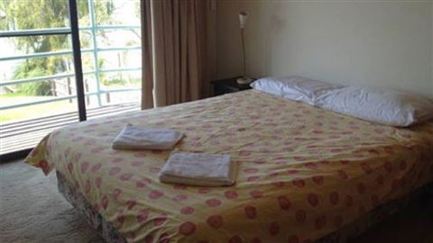 Jacks Villa - Accommodation Nelson Bay 4