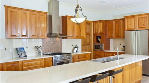 Tuscan Getaway - Accommodation Nelson Bay 3