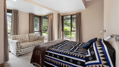 Galwiji Homestead - Nelson Bay Accommodation.com 1