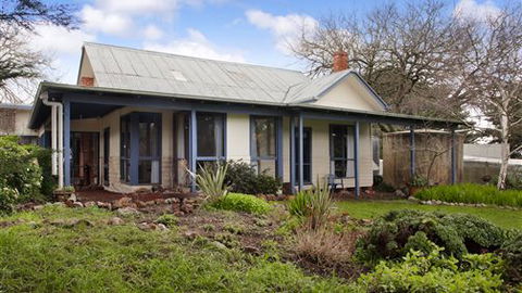 Galwiji Homestead - Nelson Bay Accommodation.com 6