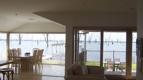 Mulwala Lakeside - Accommodation Nelson Bay 4