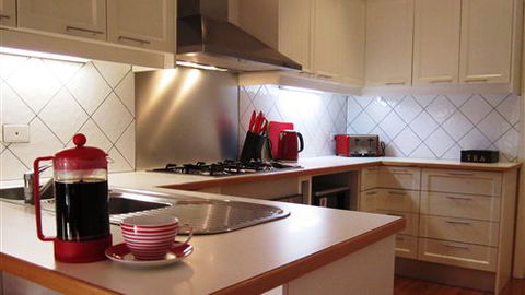 Maydays - Accommodation Nelson Bay 6