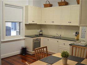 Agnes Cottage Bed And Breakfast - Accommodation Nelson Bay 3