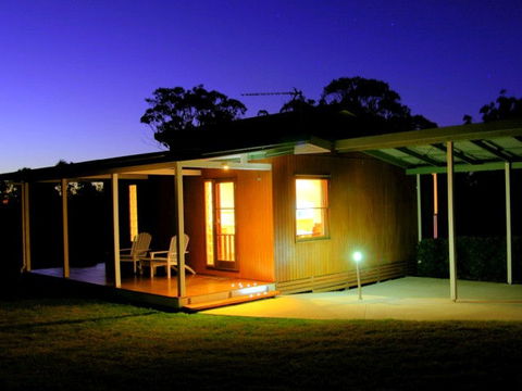 Alpine Lodges - Accommodation Nelson Bay 3