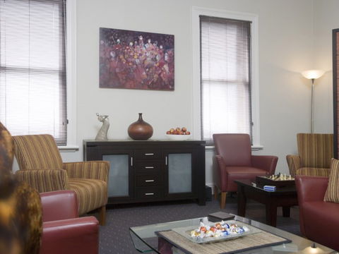 Auldington Hotel - Accommodation Nelson Bay 4