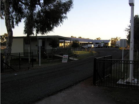 Back O' Bourke Accommodation - Accommodation Nelson Bay 1