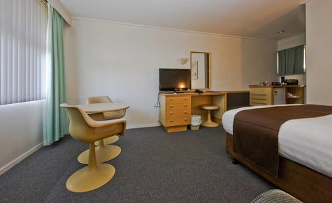 BEST WESTERN Hospitality Inns Geraldton - Accommodation Nelson Bay 3