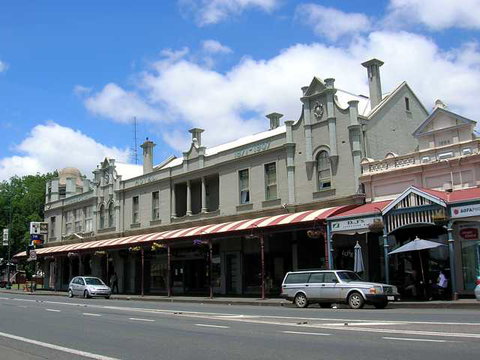 Commercial Hotel Camperdown - Accommodation Nelson Bay 0