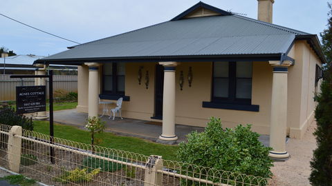 Agnes Cottage Bed And Breakfast - Accommodation Nelson Bay 4