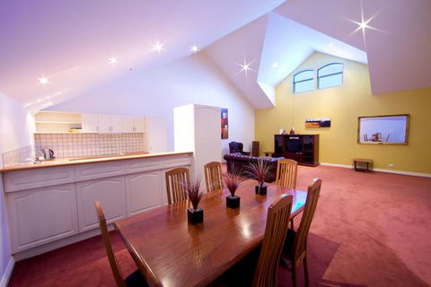 Hotel Northbridge - Accommodation Nelson Bay 0