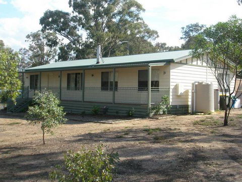 Lake Glenmaggie Caravan Park - Accommodation Nelson Bay 1