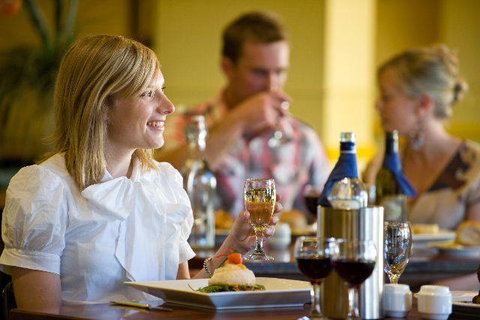 Loxton Hotel - Accommodation Nelson Bay 3