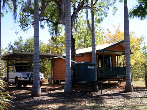 Mataranka Cabins & Camping - Accommodation Nelson Bay 0