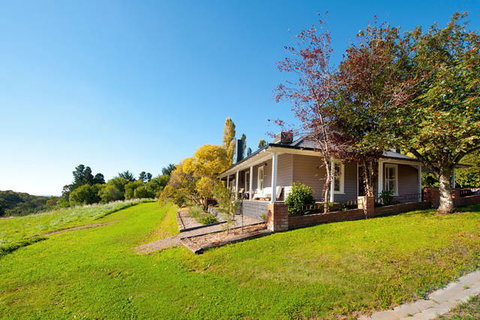 Mount Olive - Accommodation Nelson Bay 2