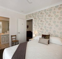 Mt Coolum Retreat 'A Bed  Breakfast' - Accommodation Nelson Bay