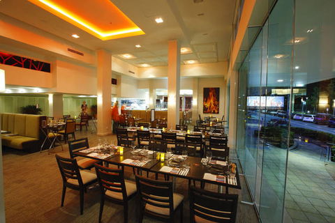 Pacific Hotel Cairns - Accommodation Nelson Bay 1