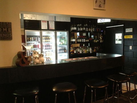 Parkside Motel & Licensed Restaurant - Accommodation Nelson Bay 6