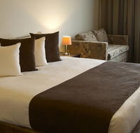 Quality Hotel Tabcorp Park - Accommodation Nelson Bay