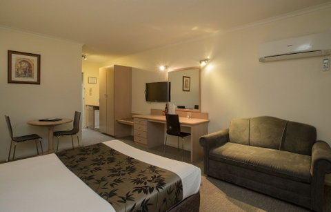 Eltham Gateway Hotel And Conference Centre - Accommodation Nelson Bay 2