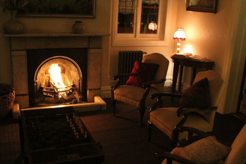 Jamison Guesthouse And The Rooster Restaurant - Accommodation Nelson Bay 2