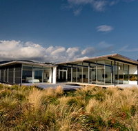 Cloudy Bay Beach House - Accommodation Nelson Bay